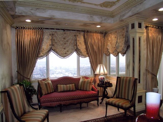 Cortinas para salón: crea un ambiente ameno en tu hogar
