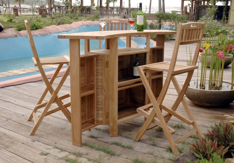 Madera de teca para los muebles de jardÃn
