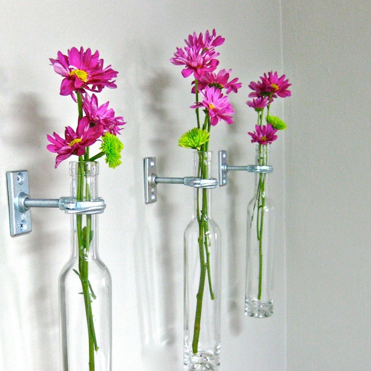Manualidades originales jarrones de botellas recicladas Como decorar un jarron de cristal