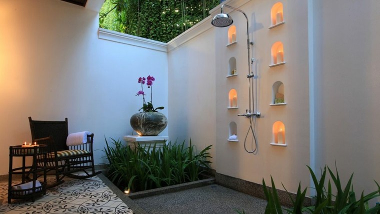 Duchas para exteriores vive de cerca la naturaleza. Jardin désign Exteriores