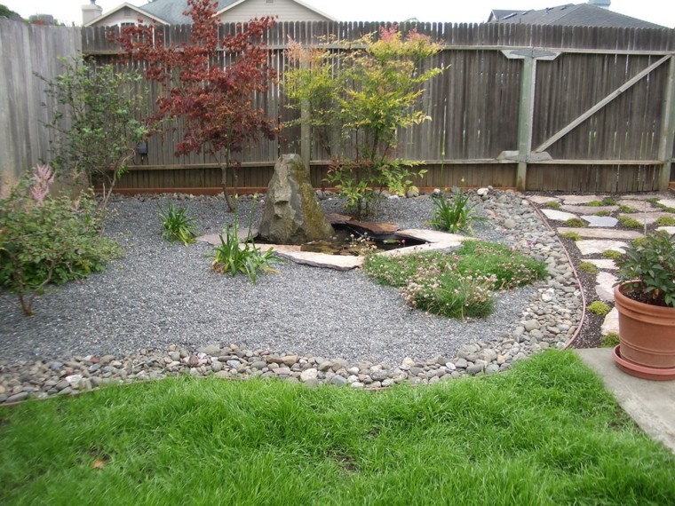 Jardines pequeños y patios de diseño único