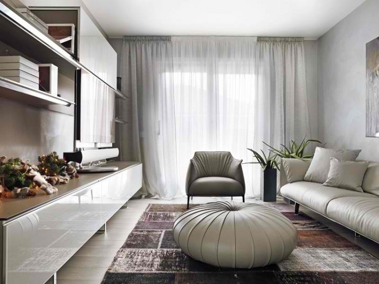 redondo mobiliario alfombra cortina plantas