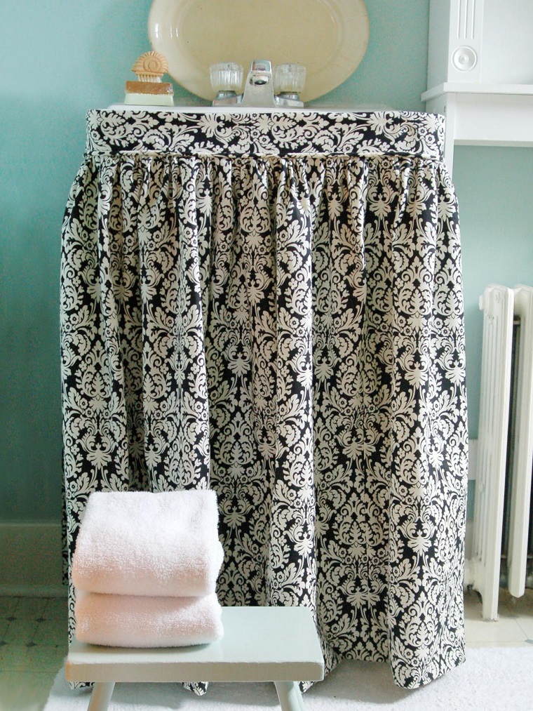 Baños pequeños modernos con decoraciónes originales Modelos de cortinas para mesones
