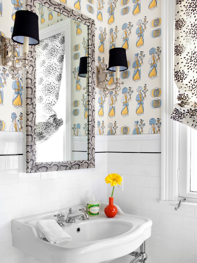 Baños pequeños modernos con decoraciónes originales Papel diseño Candelabros