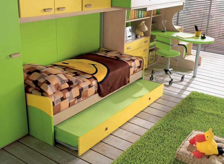 Dormitorios juveniles: 100 ideas para tu adolescente Remodelacion de un cuarto juvenil sencillo para varones