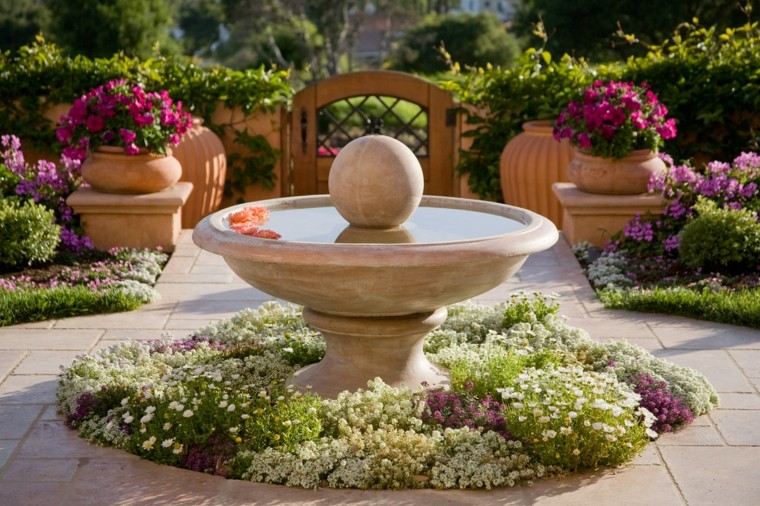 ideas platos agua hormigon jardin rodeados flores bonitas