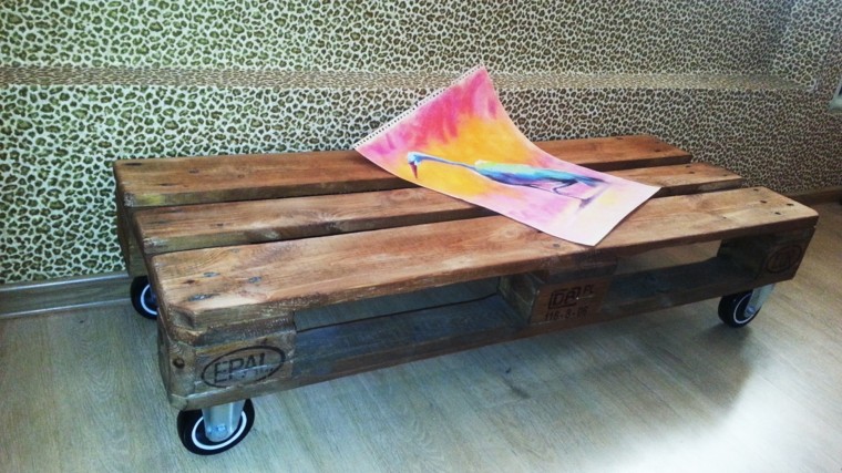 Muebles hechos con palets 100 ideas para el hogar. Imagenes de mesas para sala hechas con tarimas de madera