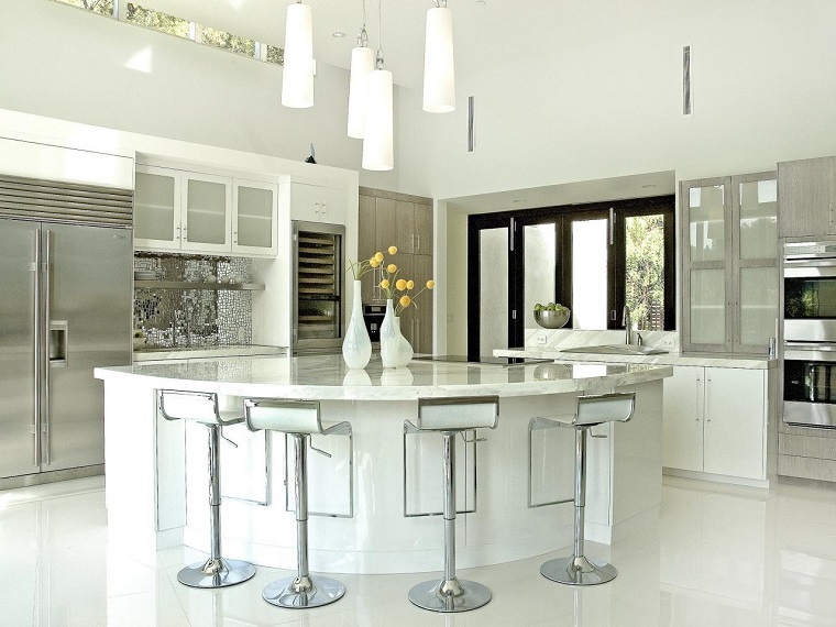 Encimeras de cocina granito, mármol, madera para elegir Islas para cocinas modernas
