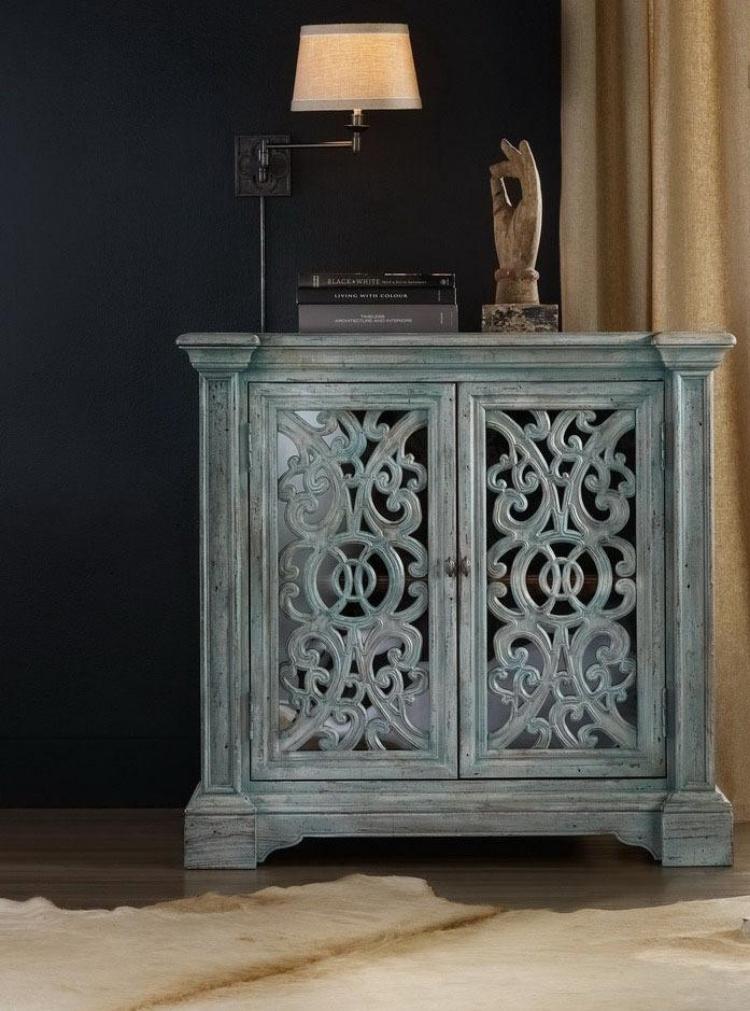 Recibidores decorados con muebles desgastados 25 ideas Comodas de diseño