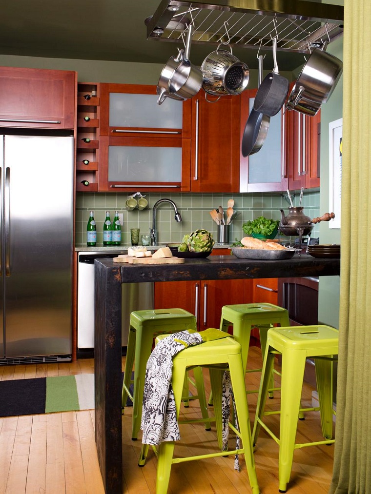 Cocinas pequeñas 50 ideas que impresionan Muebles de madera para casas pequeñas