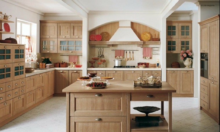Proyecto cocina: 50 cocinas clásicas y modernas a la vez Puerta panel cristal mueble cocina