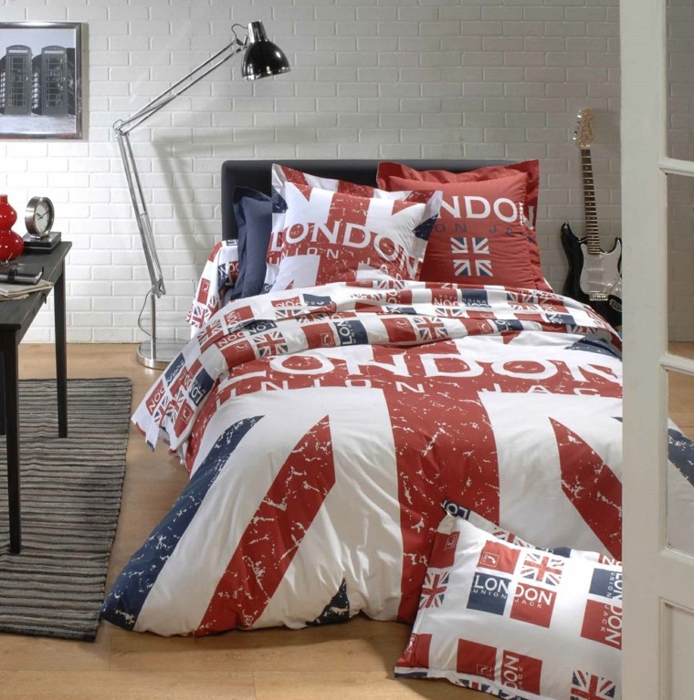 Dormitorio juvenil ideas originales para tu chico Camas del real madrid para habitaciones