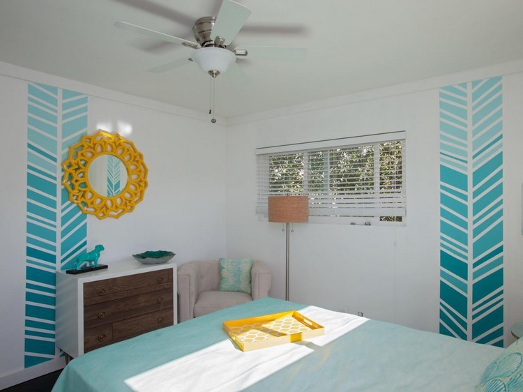 habitación decorada con flechas azules habitación pared flechas azules