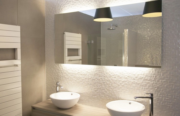 Lamparas de techo para cuartos de baño 50 ideas