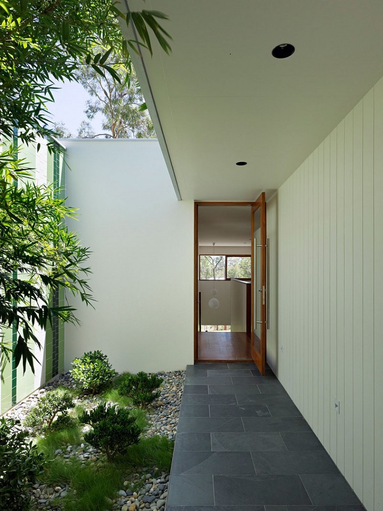 Patios interiores pequeños ideas para una decoración moderna