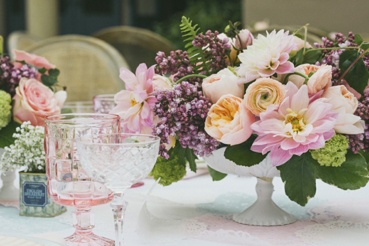 Arreglos florales 26 centros de mesa con flores de primavera