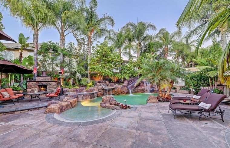 Fotos de piscinas y muebles de jardÃn muy atractivos Diseño Tropical Jardín