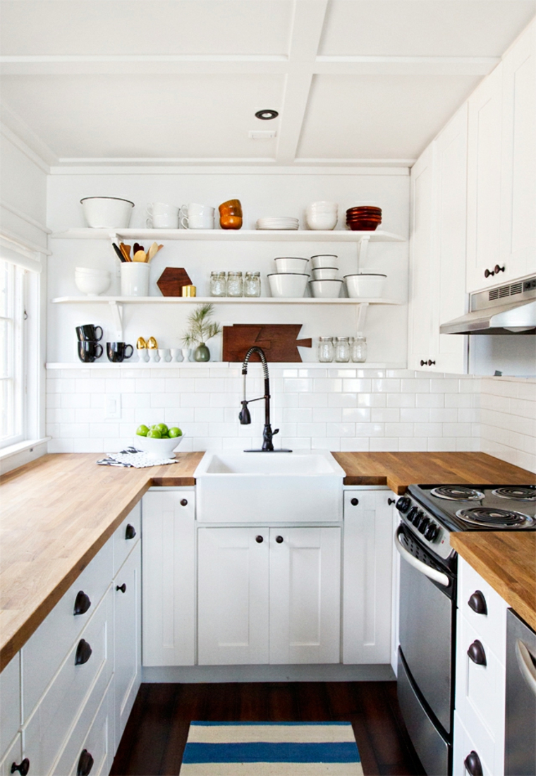 Cocina blanca 42 diseños de cocinas que te encantarán Diseño muebles cocina con repisa