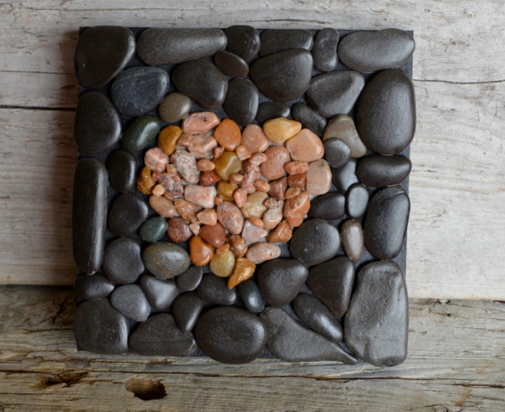 un corazon enmarcado de rocas corazon piedras rio imagenes corazones