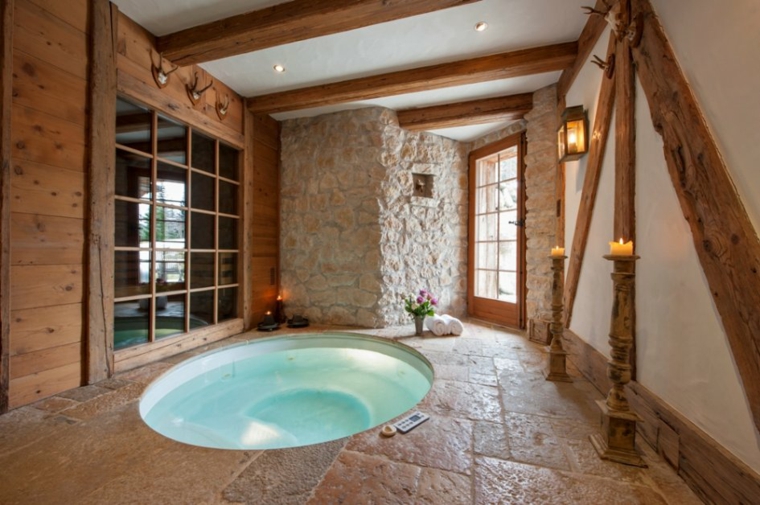 Baños antiguos y de diseño para una decoración elegante