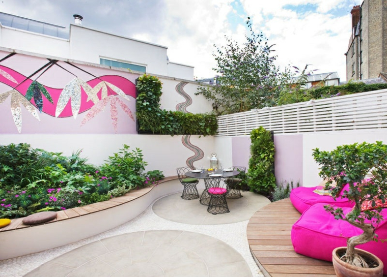 Patio diseño especial para fiestas y relajarse al aire libre