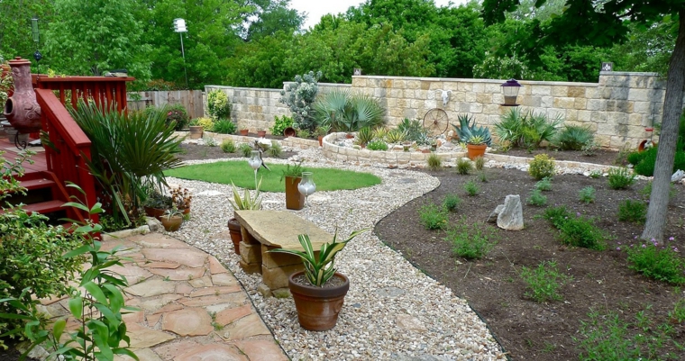 Como hacer un jardín con piedras rocas y plantas