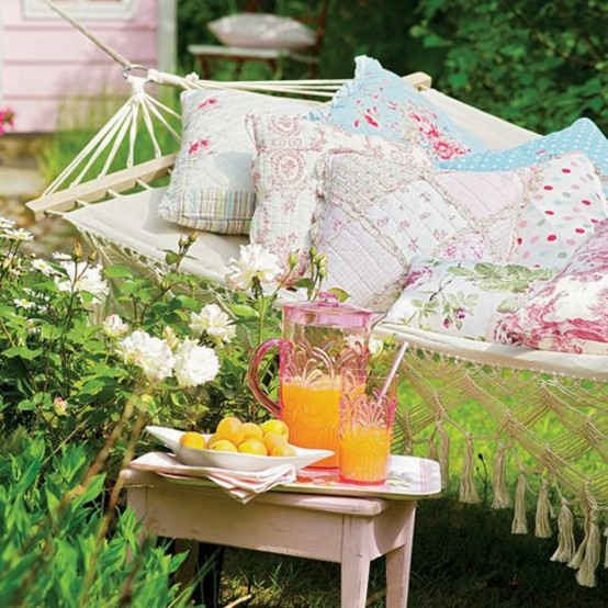 almohadas hamacas jardin patio ideas cojines