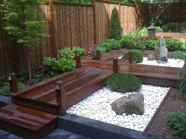 bambu cercado patio jardin japones rocas