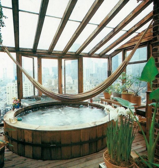 boho deco chic jacuzzi hamaca madera