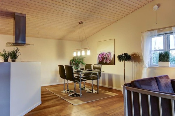 comedor moderno salon minimalista morado