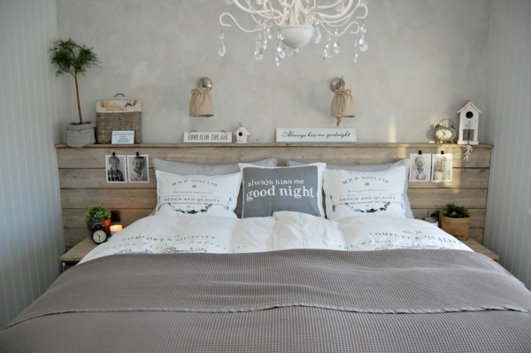 decoración cabecero cama madera gris