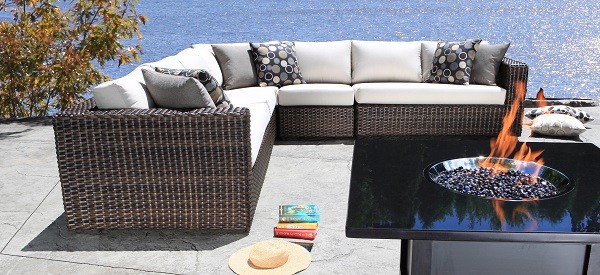 hoguera muebles cojines diseño mimbre