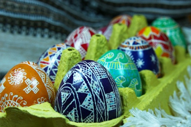 huevos de pascua pintados caja decoracion