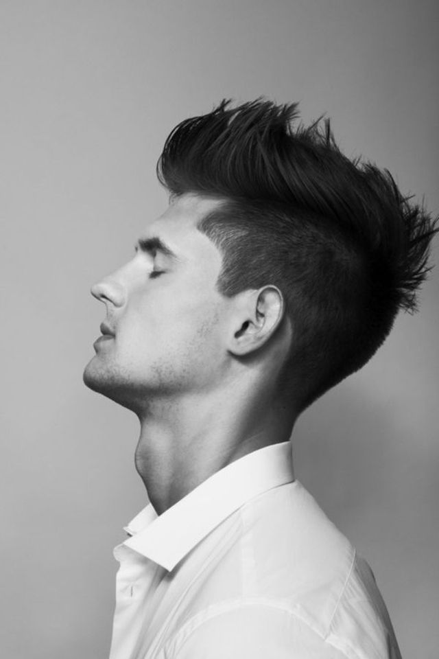 interesante moderno peinado masculino tupe bonito