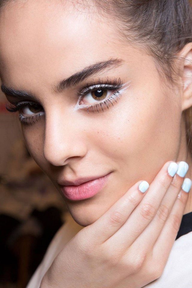 lapiz blanco moderno primavera ojos moderno maquillaje