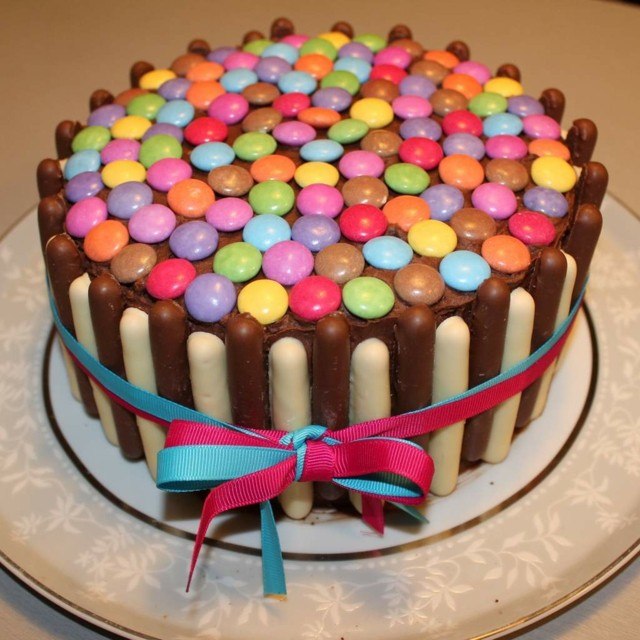pasteles de cumpleaños pastillas caramelos caramelos