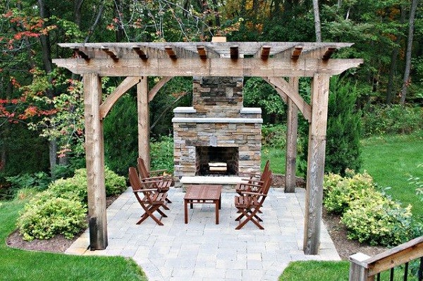patio muebles madera jardin pérgola