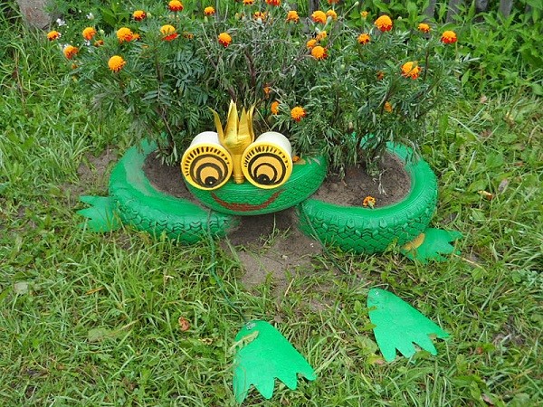 rana neumaticos jardin flores decoracion manualidades