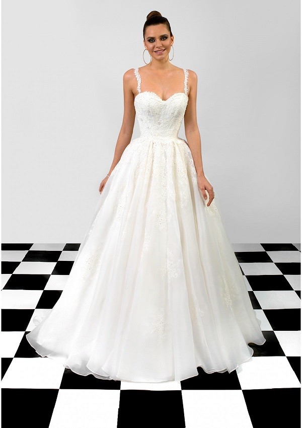 vestido estilo femenino organza tafta blanco Angela
