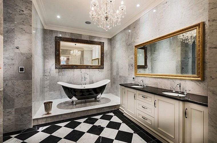accesorios baño lamparas espejos blanco negro ideas