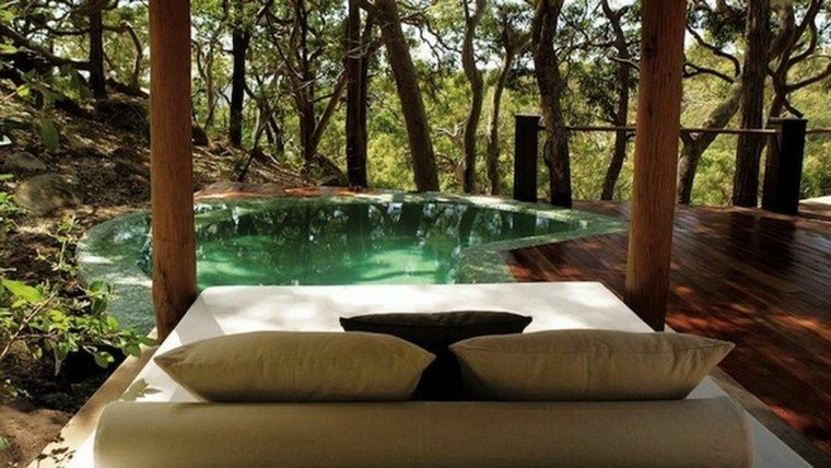camas de jardín madera piscina