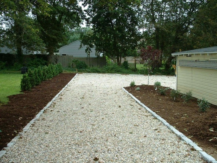 caminos de guijarros jardin sendero