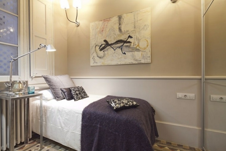 Habitaciones modernas para solteras y solteros.