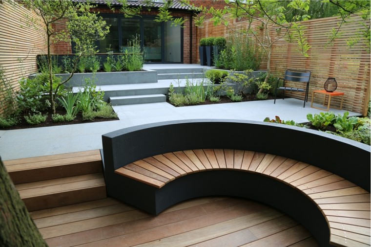 combinación de madera y hormigón para el jardín diseno de jardines modernos Rosemary Coldstream suelo madera hormigon ideas