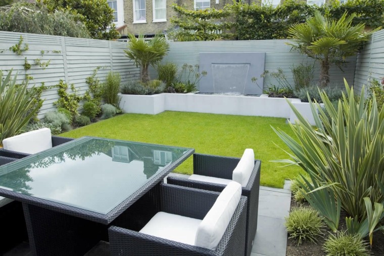 estilo minimalista en el jardín diseno de jardines modernos cesped plantas tropicales ideas