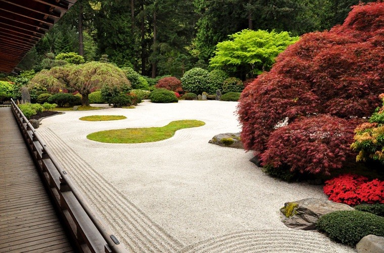 enorme jardín zen guijarros piedras