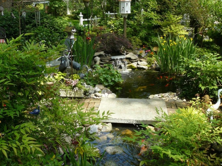 estupendo jardin puente piedra plantas