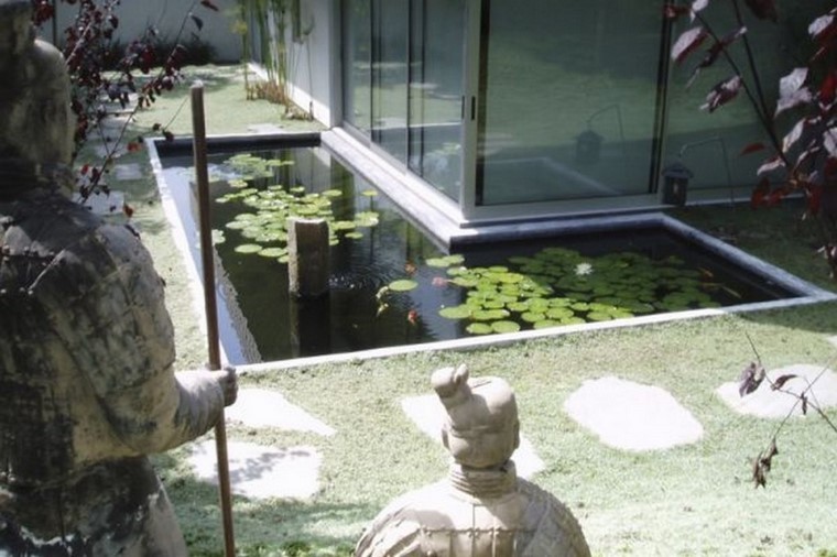 loto jardin estanque decoracion estatuas