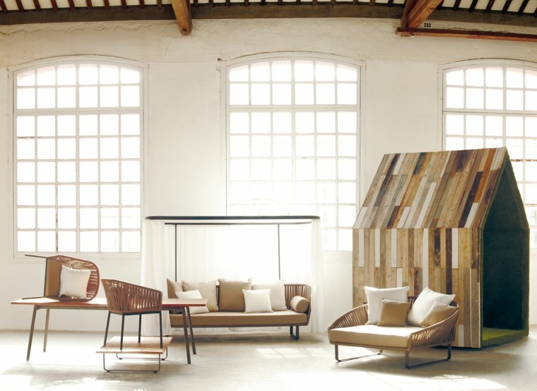 muestra sofa sillas techado casa