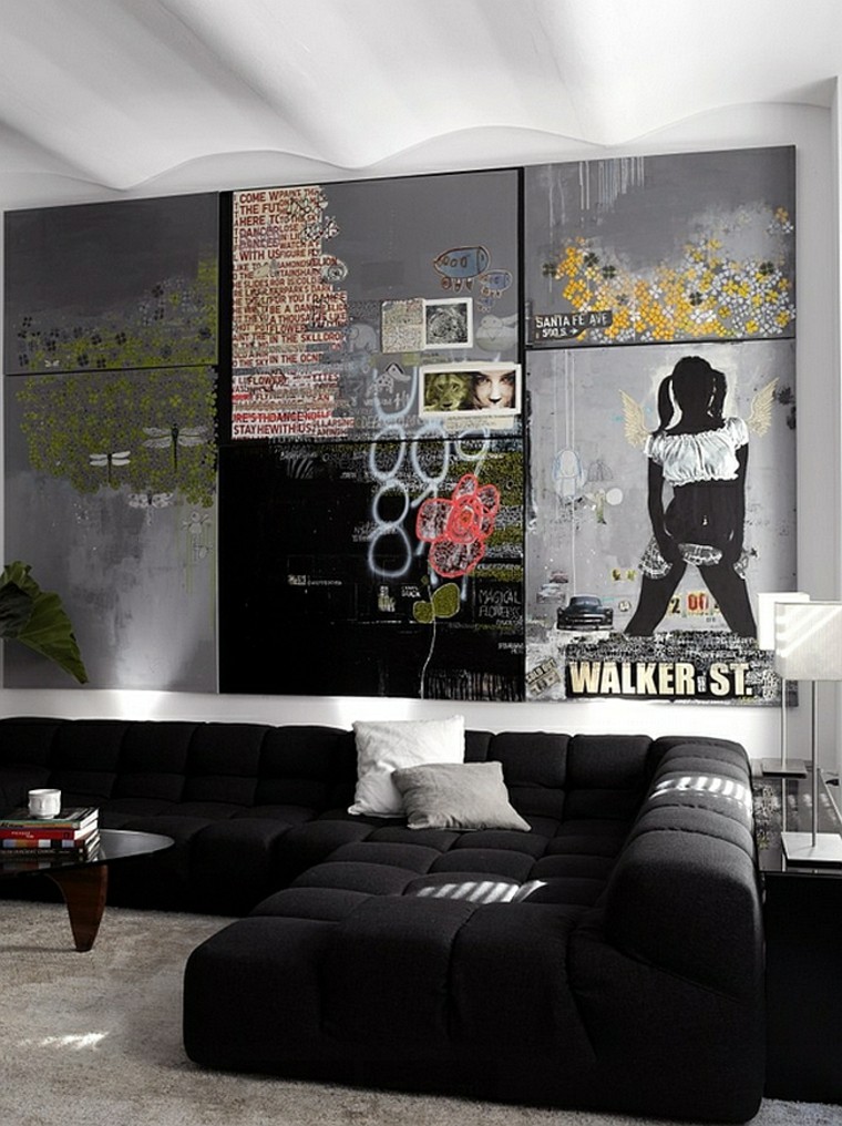 pared fenmenina muebles libros cojines
